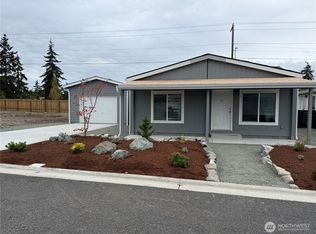 881 N Iris Ave, Sequim, WA 98382