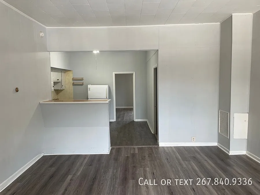 132 North King Street - Commercial Unit — Photo 3