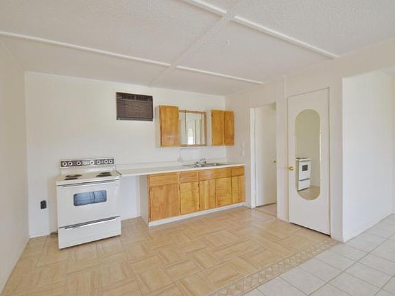 Kitchen (see photo with black appliances)