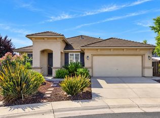 9236 Earl Fife Dr, Elk Grove, CA 95624