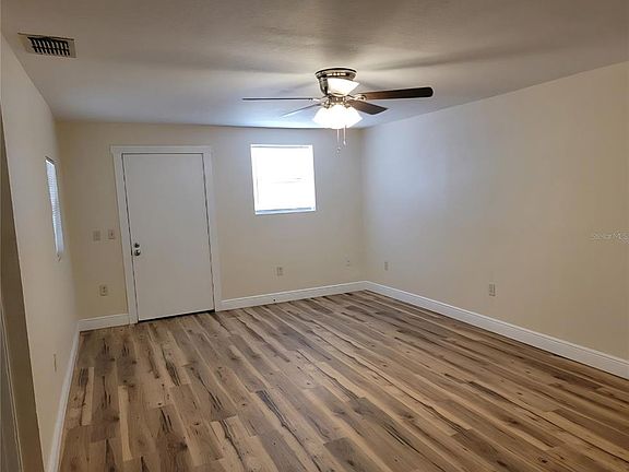 4th image of 540 S CLAYTON AVENUE