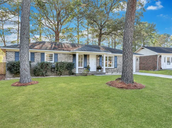144 Highland Ave, Summerville, SC 29486