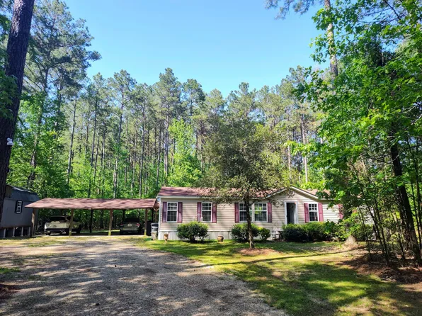 132 Ouachita Ave, Camden, AR 71701