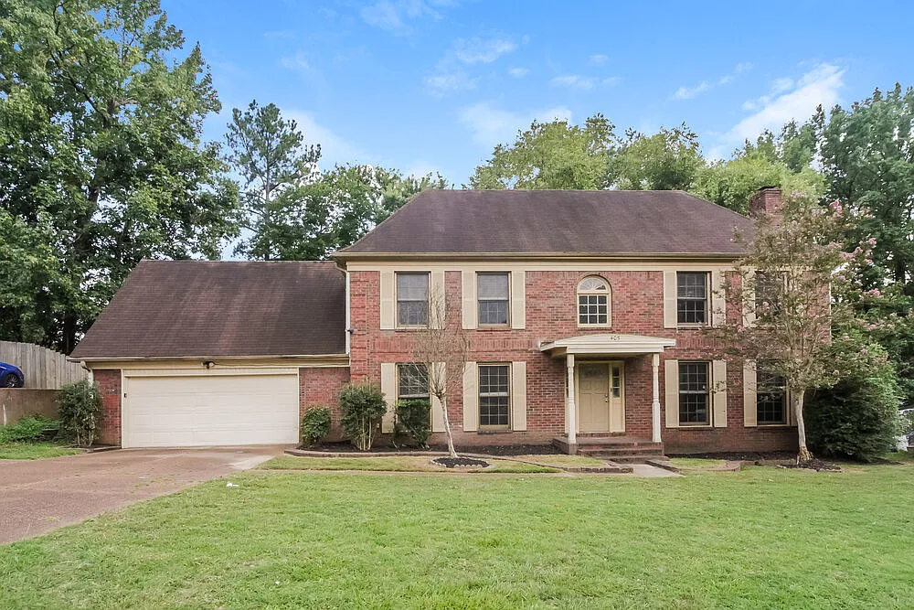 4 bed, 2.5 bath, 2876 sqft, $2,310 — Photo 1