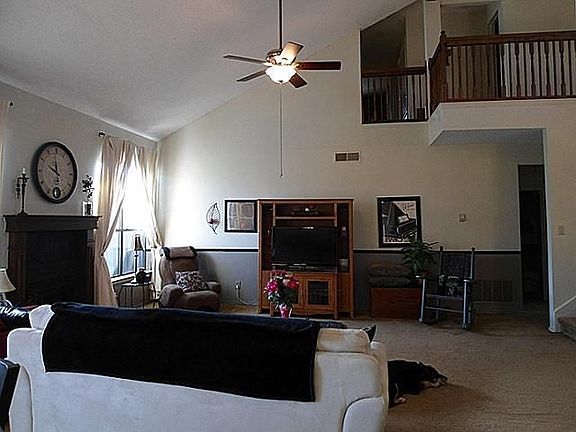 5th image of 2332 Salerno Dr