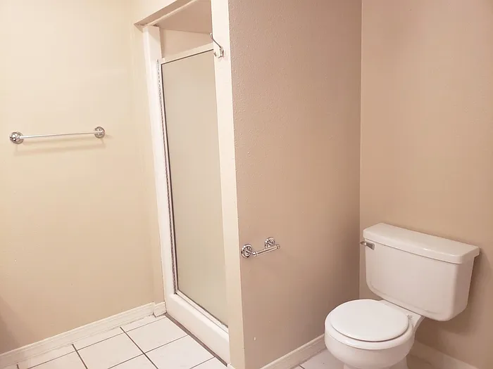 2217 Rockwood Dr — Photo 23