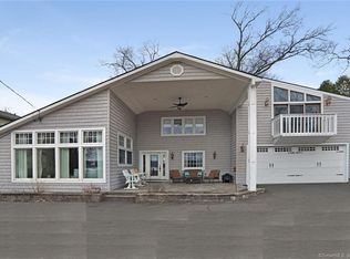 5 Park Rd, East Hampton, CT 06424