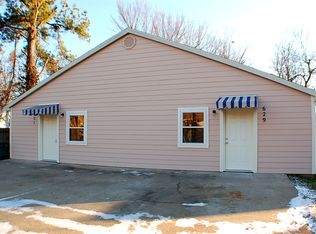 631 E McClinton St, Fayetteville, AR 72701