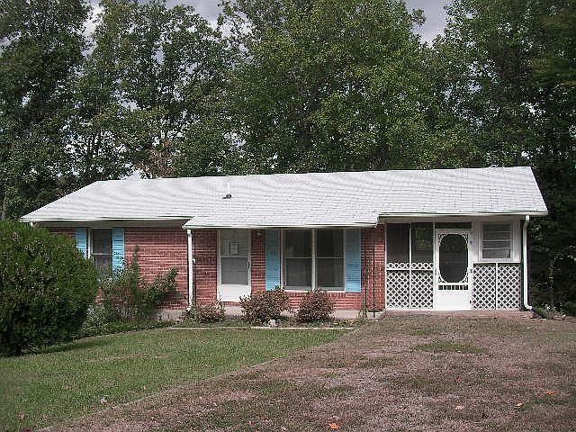 1st image of 112 Elmwood Cir