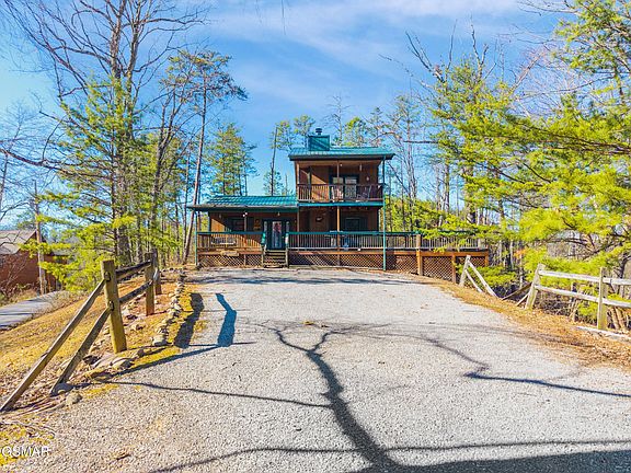 2nd image of 2114 Rabbit Point Way