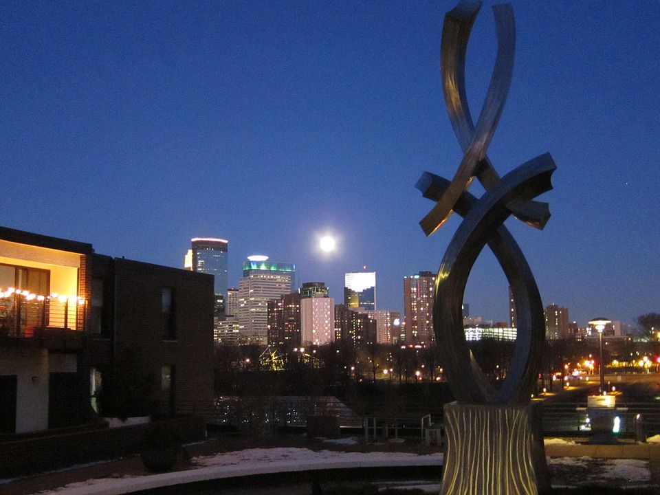 Unit has lights on left