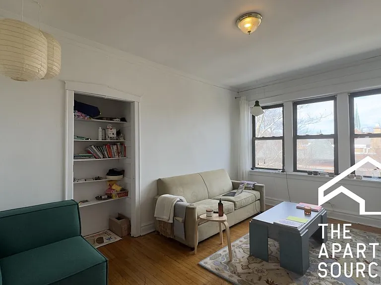 2919 W McLean Ave #3 — Photo 1