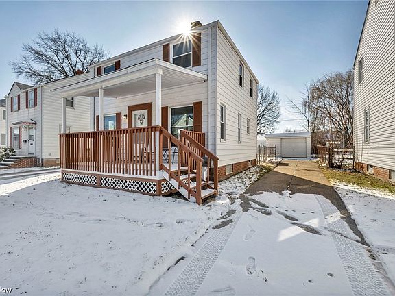 3rd image of 12413 Crossburn Ave