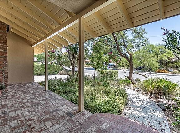 5th image of 705 California Dr