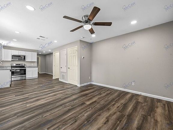 4th image of 419 High School Ln