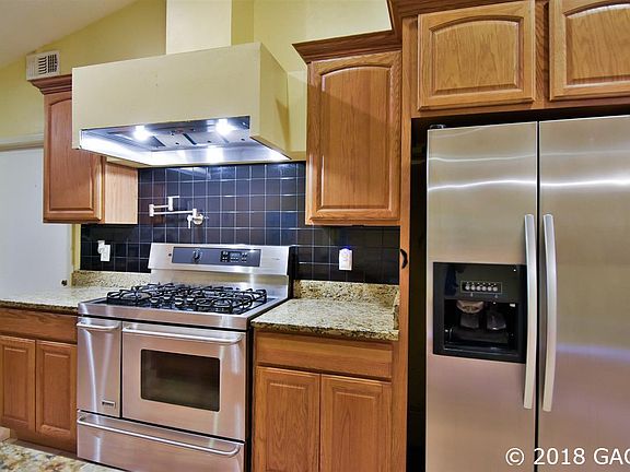 5th image of 5624 NW 38th Pl
