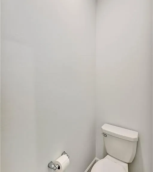 20545 Hazelnut Ct S — Photo 10