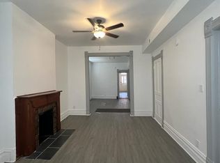 1519 W Taylor St #3, Chicago, IL 60607