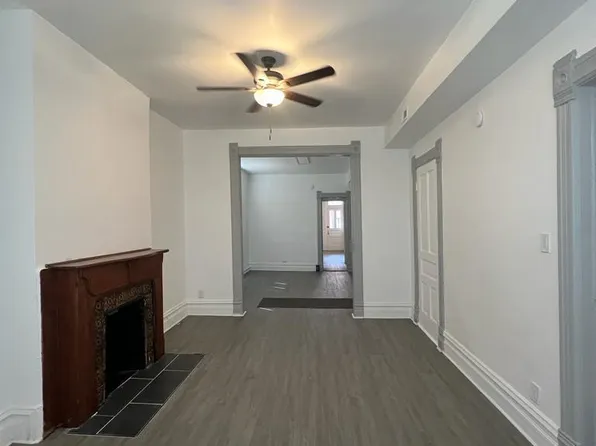1519 W Taylor St #3, Chicago, IL 60607