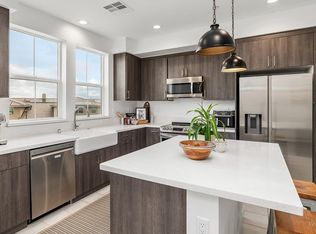 401 Rockview Rd, Novato, CA 94949