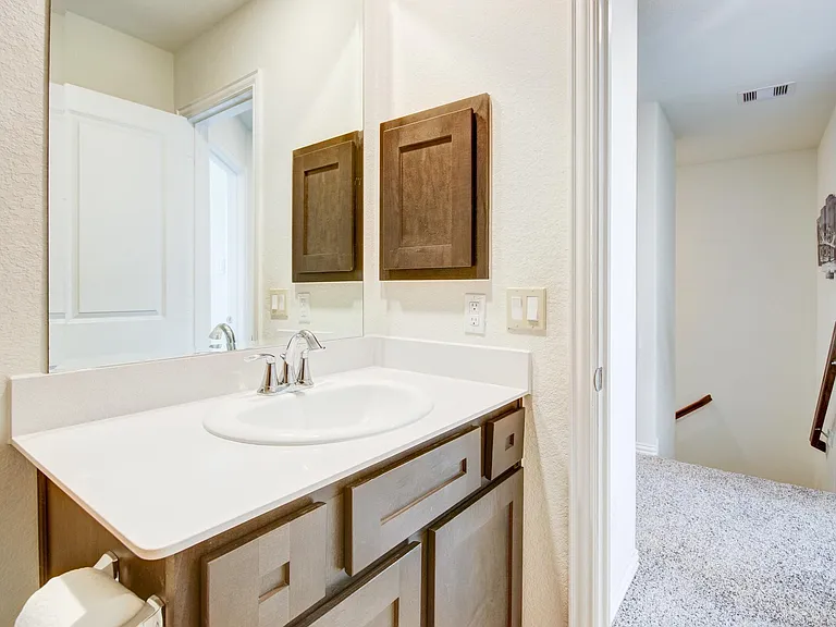 1646 Ryon Falls Dr — Photo 35