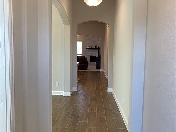 5th image of 1109 Parkstone Dr