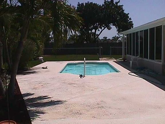 Huge Porch/Pool Area