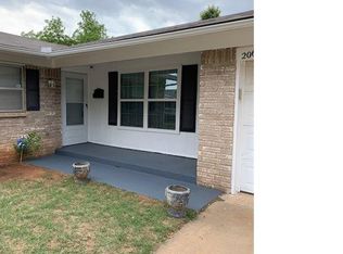 206 N Briarwood St, Yukon, OK 73099
