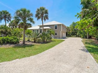 1839 Farm Trl, Sanibel, FL 33957