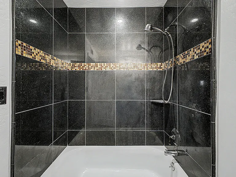 17221 E Lantern Ln — Photo 28