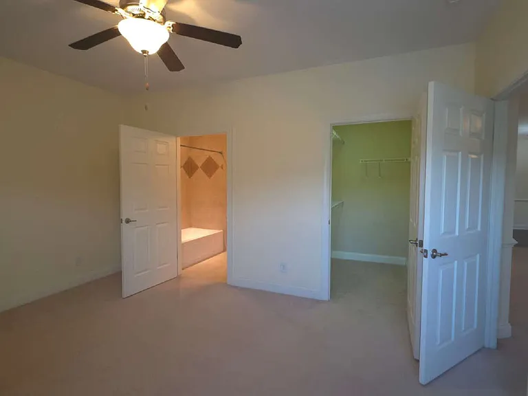 321 Gallery Dr #202 — Photo 49