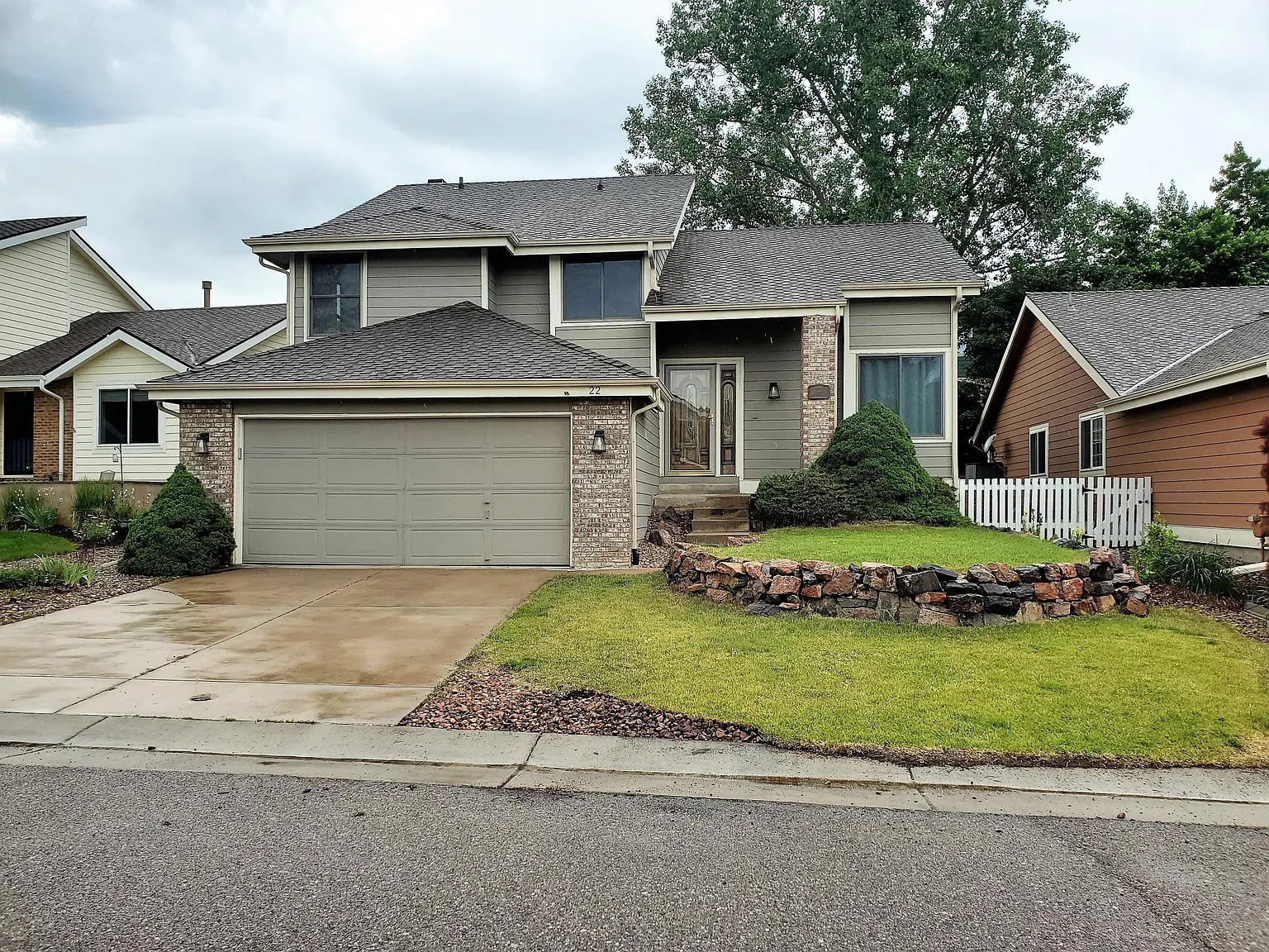 4 bed, 2500 sqft, $3,600 — Photo 1