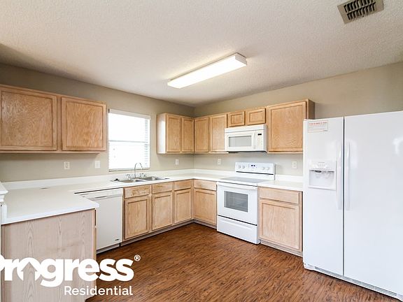 5th image of 1206 Leeward Ln