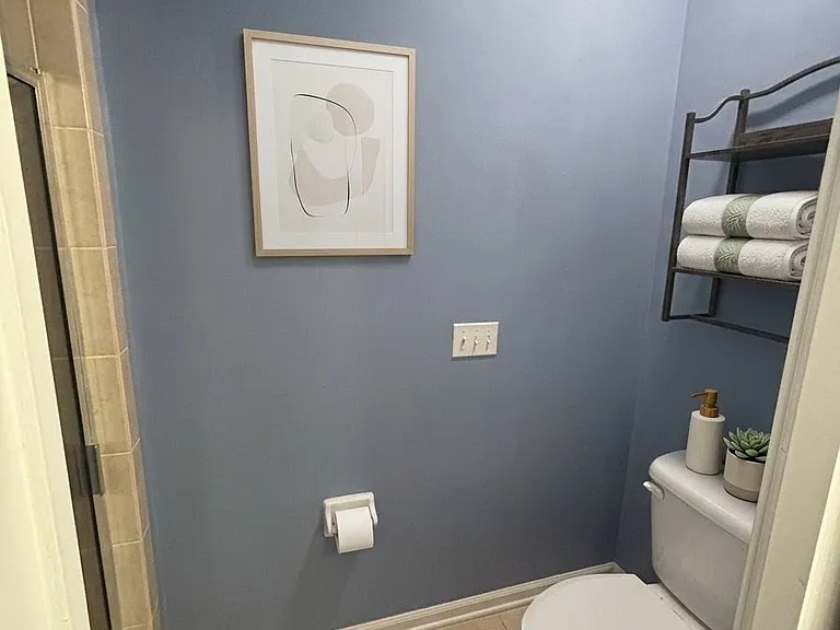 104 Callie Cir — Photo 8