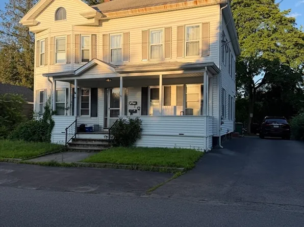 10 Schley St #2, Clinton, MA 01510