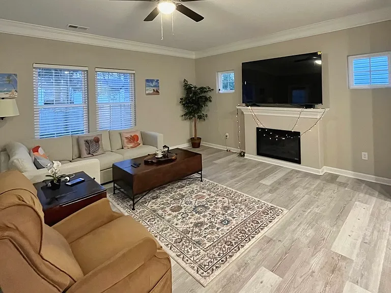 432 E Gilpin Ave — Photo 4
