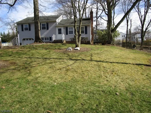 26 Locust Dr, Hanover Twp., NJ 07950