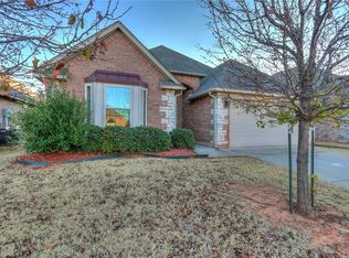 16216 Snowy Owl Dr, Edmond, OK 73013