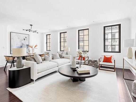5th image of 238 W 108th St