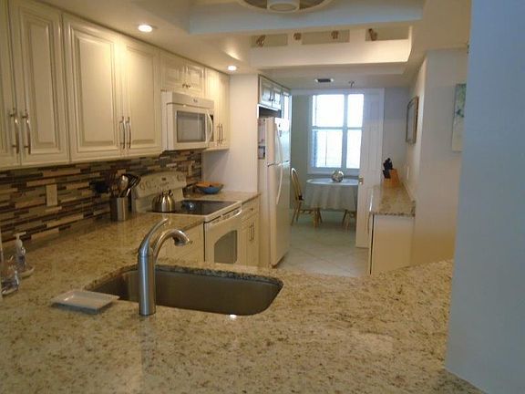 3rd image of 9600 S Ocean Dr APT 707