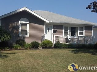 2702 E 44th St, Erie, PA 16510
