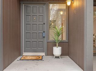 240 Los Alamos Rd, Santa Rosa, CA 95409