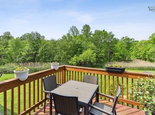 2 Davenport Pl, Morristown, NJ 07960