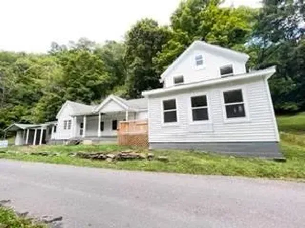 5124 Big Ridge Rd #A, Covington, VA 24426