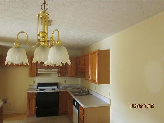 3rd image of 816 Cobblestone Pl #816