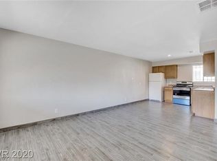 3802 Palos Verdes St APT 3, Las Vegas, NV 89119