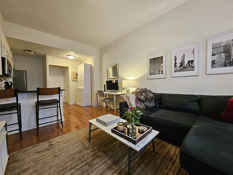1378 Lexington Ave #3H — Photo 3