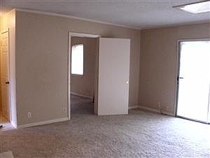 2nd image of 3720 Silverhill Dr