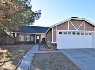 45125 Andale Ave, Lancaster, CA 93535