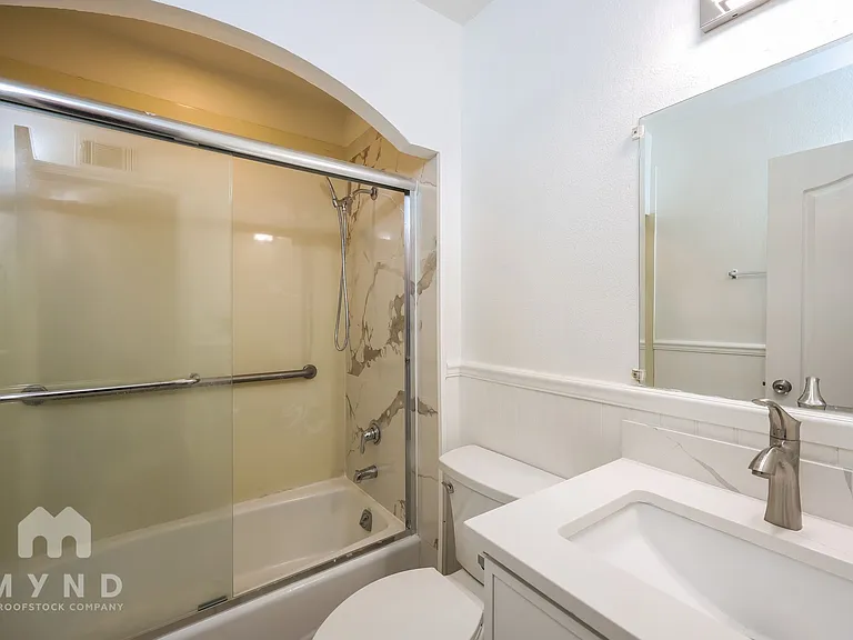 12 Nautilus Ct — Photo 14